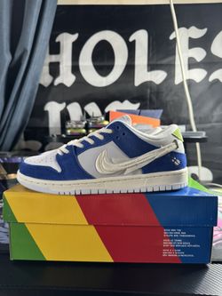 Nike SB Dunks “Gardenia”