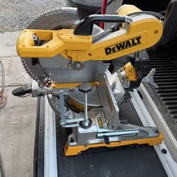 12in Dewalt Miter Saw