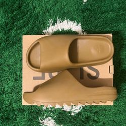 NEW ADIDAS YEEZY SLIDES ORCHE SIZES 9 10