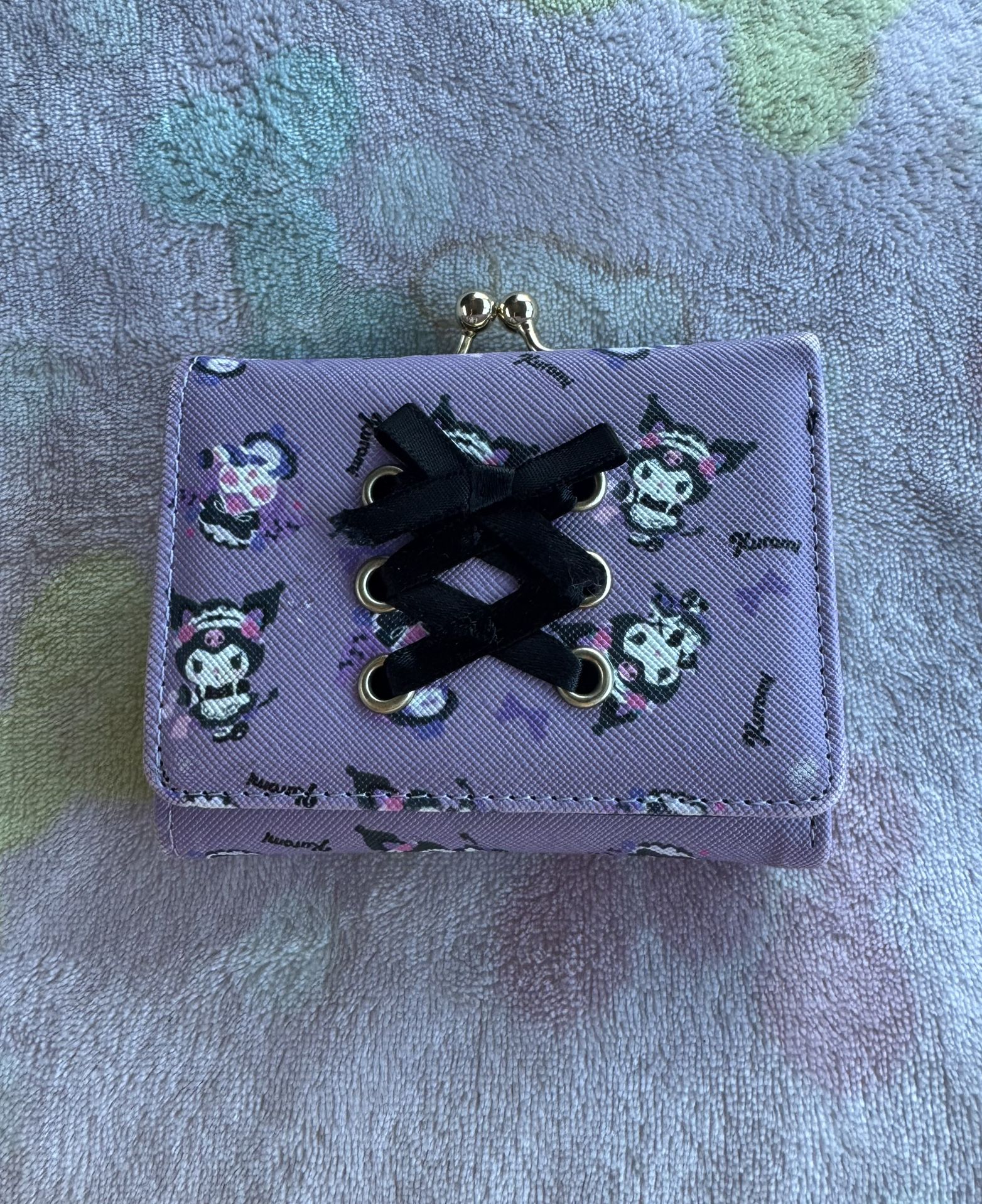 Kuromi Lolita trifold wallet (excellent condition)