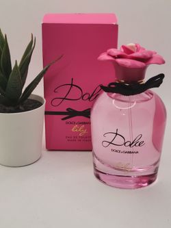 Dolce&Gabbana
 
Dolce Lily Eau de Toilette

2.5 fl ⭐️