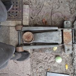 3 Or 4 Ton Jack