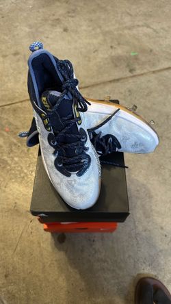 Bryce Harper Under Armor Metal Cleats Baseball 6.5