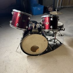 Pacific Drum Set 