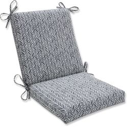 Pillow Perfect Indoor/Outdoor Seat Cushion 