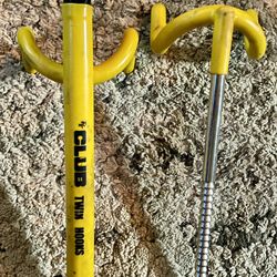 Steering Wheel Anti-theft Lock.