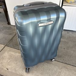 Samsonite Luggage 