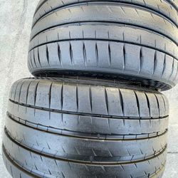 Pair of 2 Michelin Pilot Sport 4s 265/35/20 ( 99 Y ) with excellent tread 