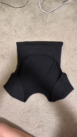 Medium Edikted Black, Backless, Cropped Tee