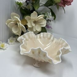 Vintage Westmoreland Peach Milk Glass Footed Dish – 8”