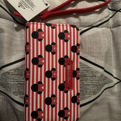 NWT Limited Edition Minnie Mouse Black & Red Wristlet Wallet Removable Strap