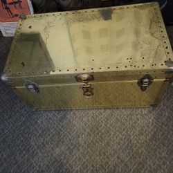 Vintage Brass Metal Hollywood Regency Mid Century Chest Footlocker  