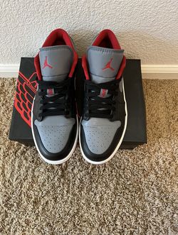Air Jordan 1 Low Men’s Size 10.5 