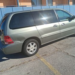 2004 Mercury Monterey