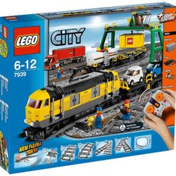  LEGO City Cargo Train 7939 NEW
