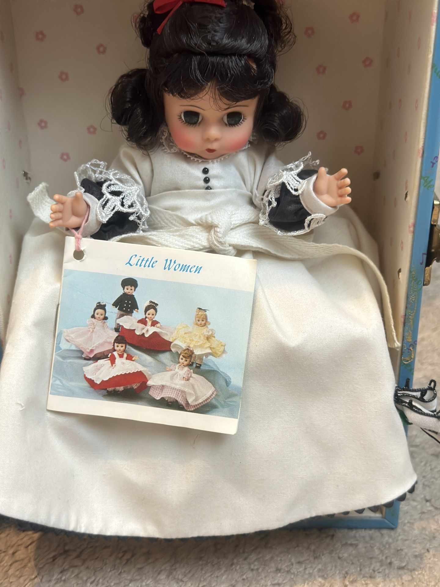 Madame Alexander Scarlett Trunk Doll