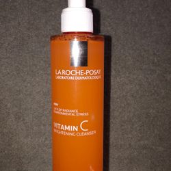 Brand NEW!!! 🔶   La Roche-Posay Facial Care Product-Vit C Brightening Cleanser(((PENDING PICK UP)))