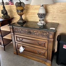 Hooker Chest