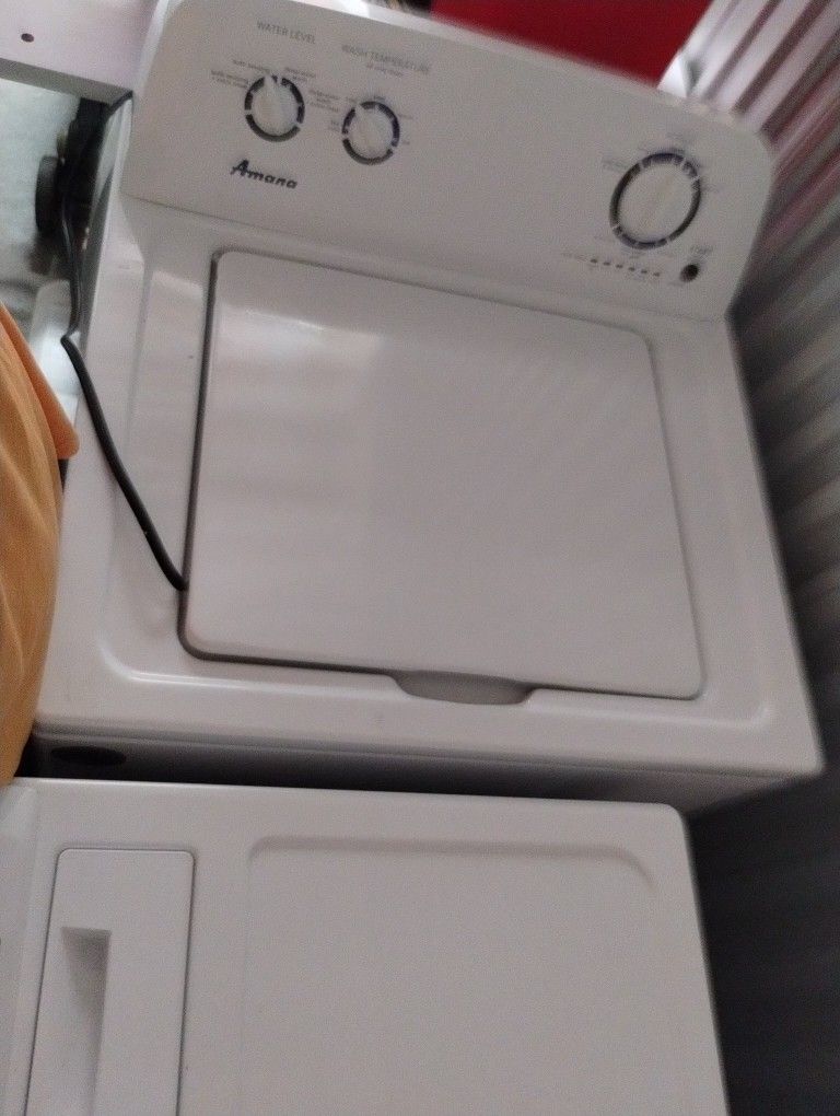Amana Washer And Dryer Used 6 Months for Sale in Everett, WA OfferUp