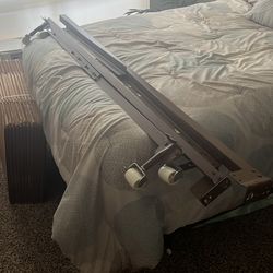 Full/queen bed frame