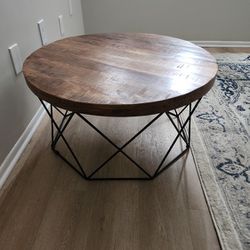 Coffee Table And Area Rug
