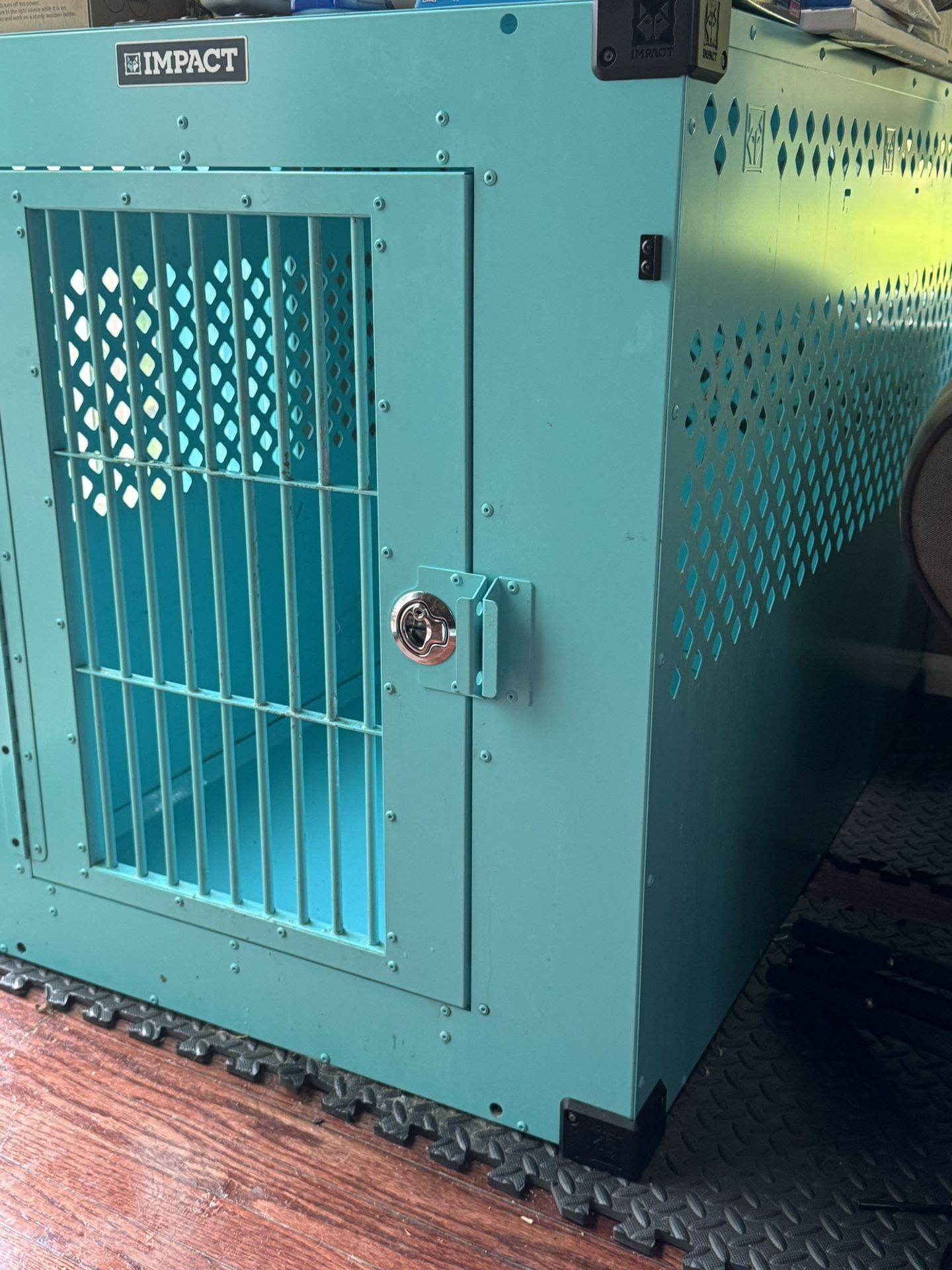 Impact XL dog Crate
