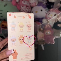 Have a seat ‘QUQU’