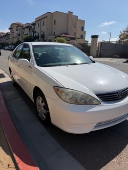 Toyota Camry Sedan 2005