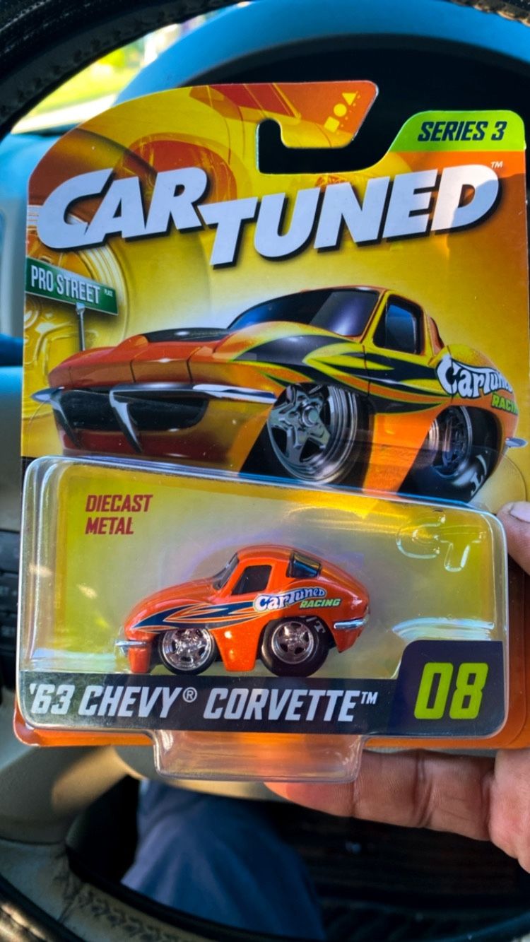 Car Tuned Series 3 ‘63 Chevy Corvette