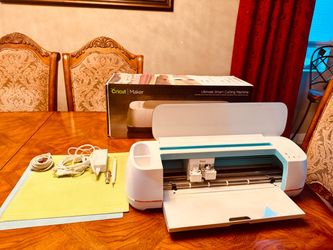 Cricut maker with extras