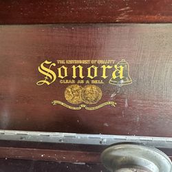 Sonora Record Player 
