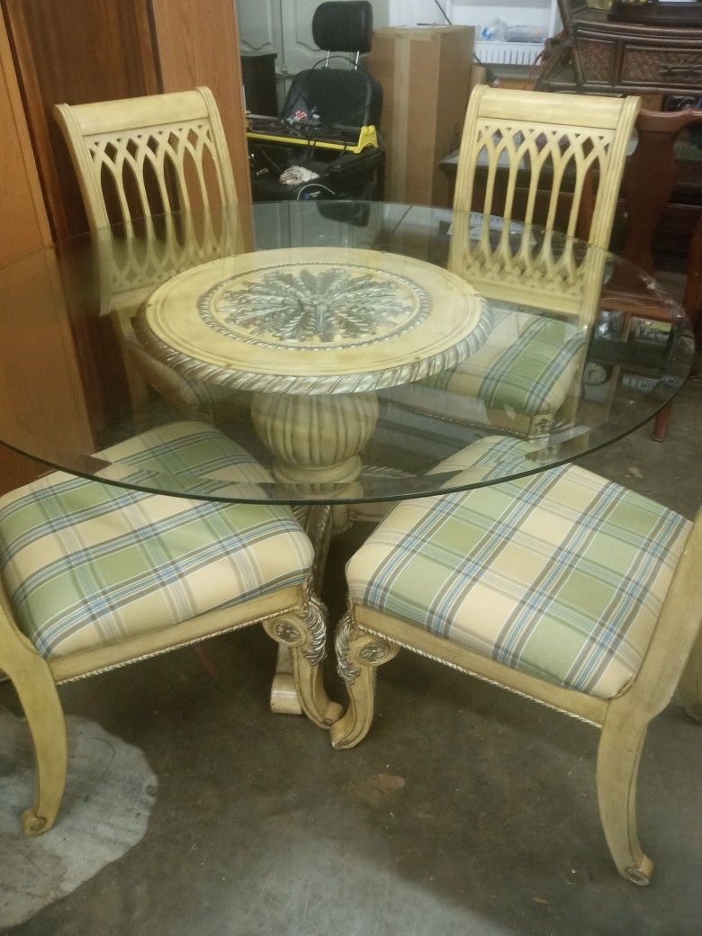 Glass Top Kitchen Table/4 Chairs