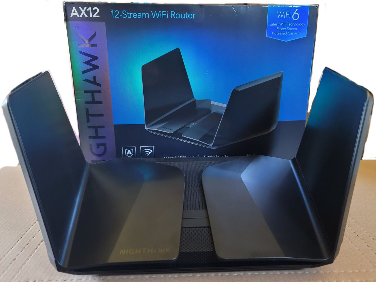 titulo  NETGEAR Nighthawk AX12 Dual-Band 12-Stream Wi-Fi 6 Router