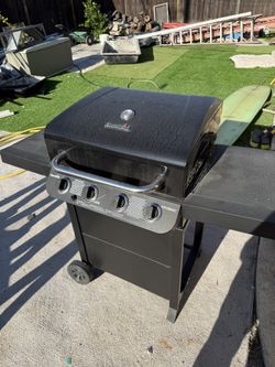 Char Broil Grill 4 Burner