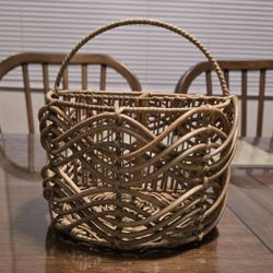 rattan utensil caddy