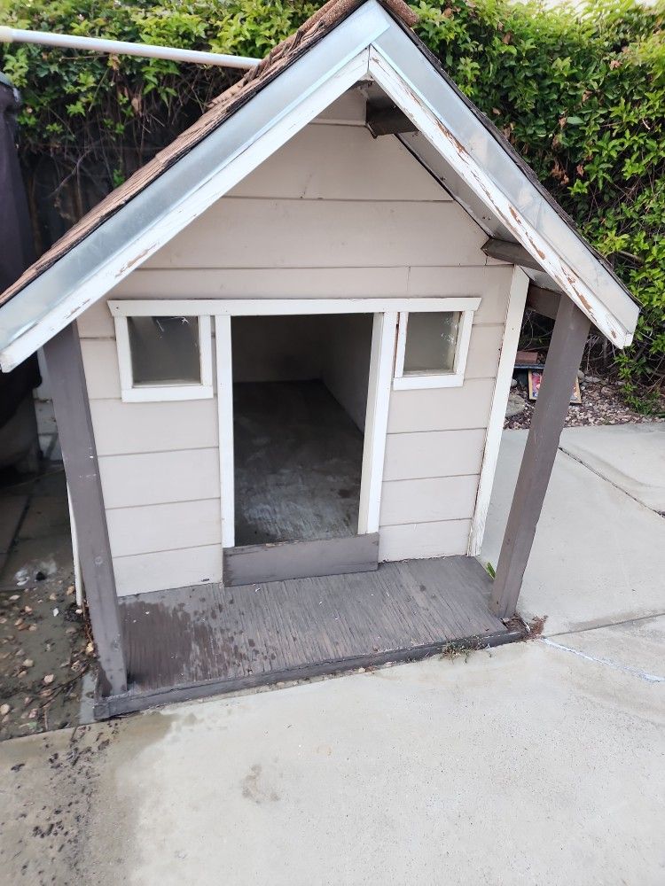 Dog House for Sale in Redlands, CA OfferUp