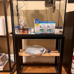 40 Gallon fish tank with Stand and Accessories 