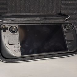 🔥🔥Bundle  Steam Deck OLED Brand New Sealed With Hard Carrying Case 45W Charger
