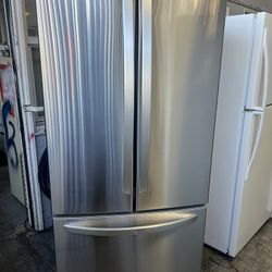 Refrigerator LG