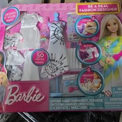 NEW IN BOX BARBIE FASHION DESIGNER 