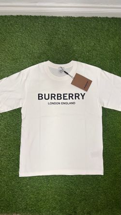 Burberry tee