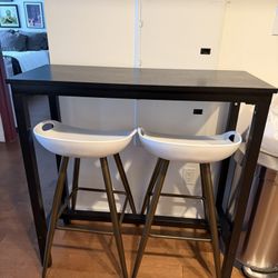 Black High Top Table