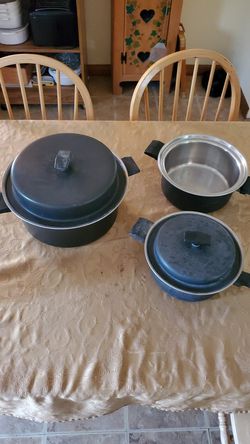 Miracle Maid set of 3, 2 pots and a saucepan.