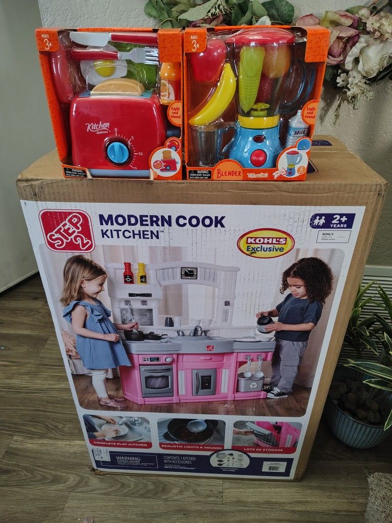 Girls Play Kitchen