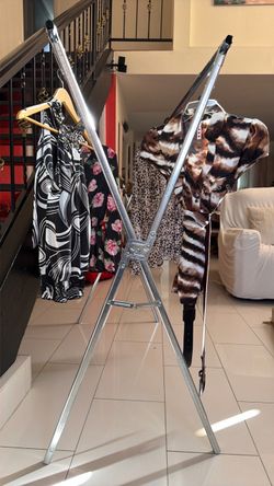 Cloth hanger