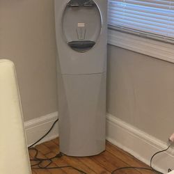 Water Cooler Machine