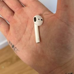 Apple airpod R only