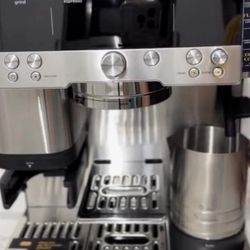 Ninja Lux Café Base Unit – FOR PARTS/REPAIR – Cut Cord – No Power