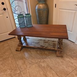 Rustic Farmhousr Solid Wood Coffee Table
