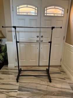 Adjustable Mobile Clothing Rack